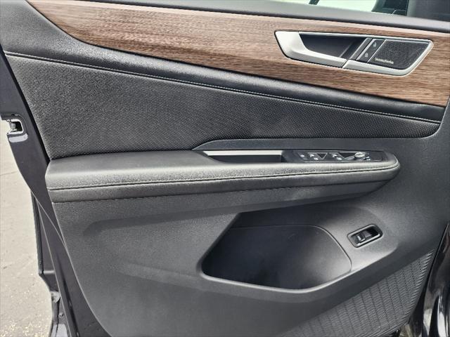 used 2024 Volkswagen Atlas car, priced at $47,490