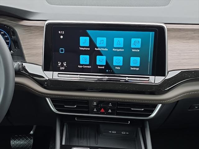 new 2025 Volkswagen Atlas car, priced at $46,572