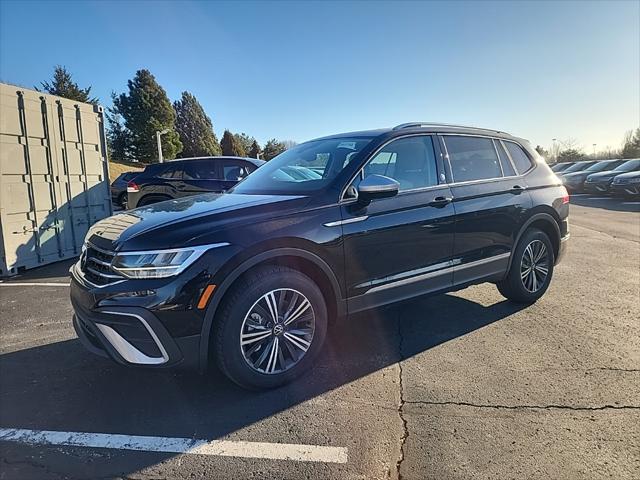 new 2024 Volkswagen Tiguan car, priced at $30,818