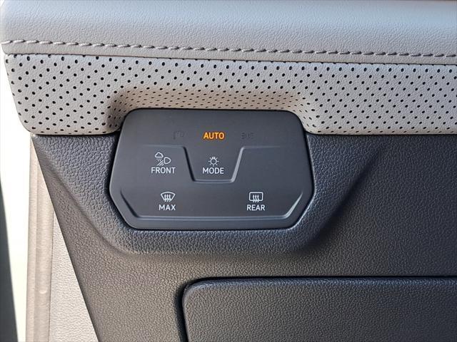 new 2025 Volkswagen Atlas car, priced at $46,439