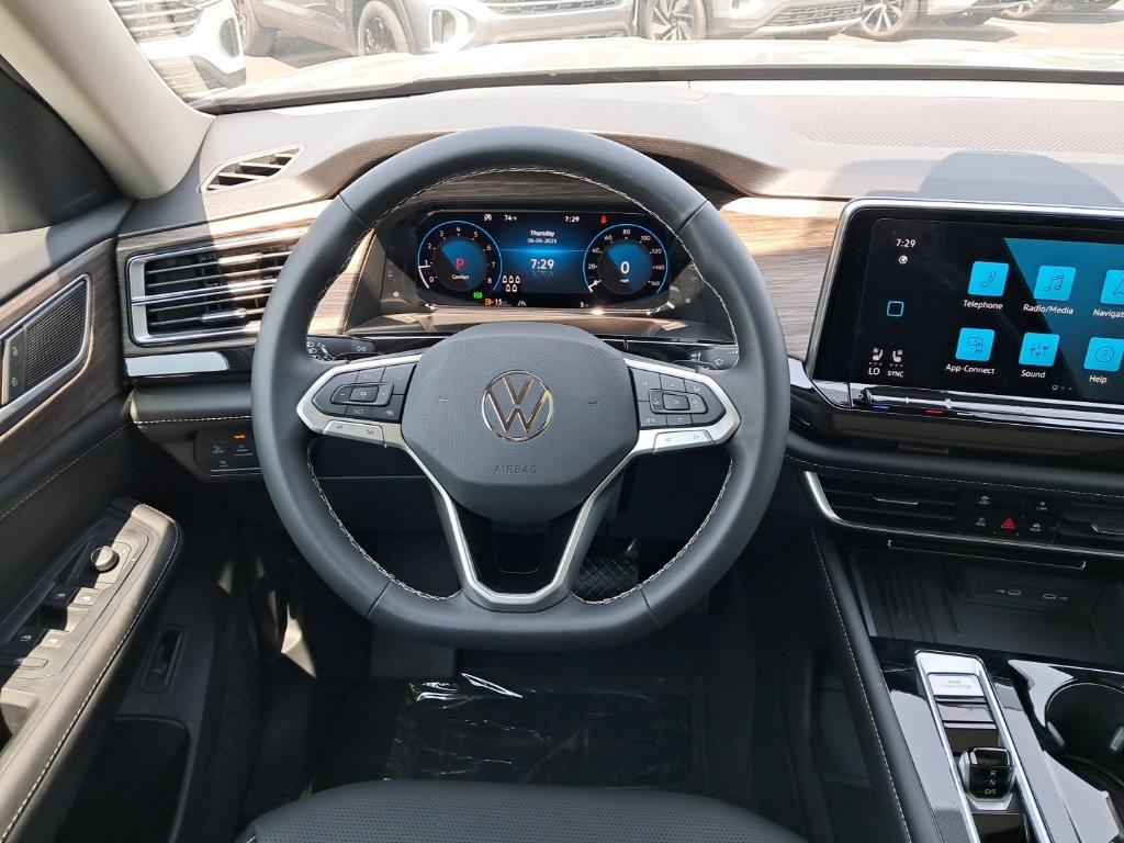 new 2025 Volkswagen Atlas car, priced at $46,009
