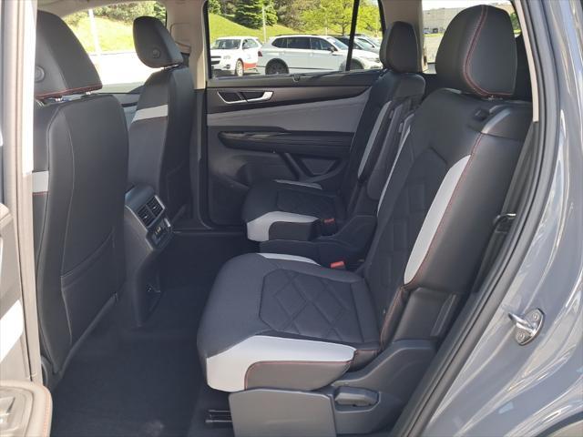 new 2025 Volkswagen Atlas car, priced at $47,612