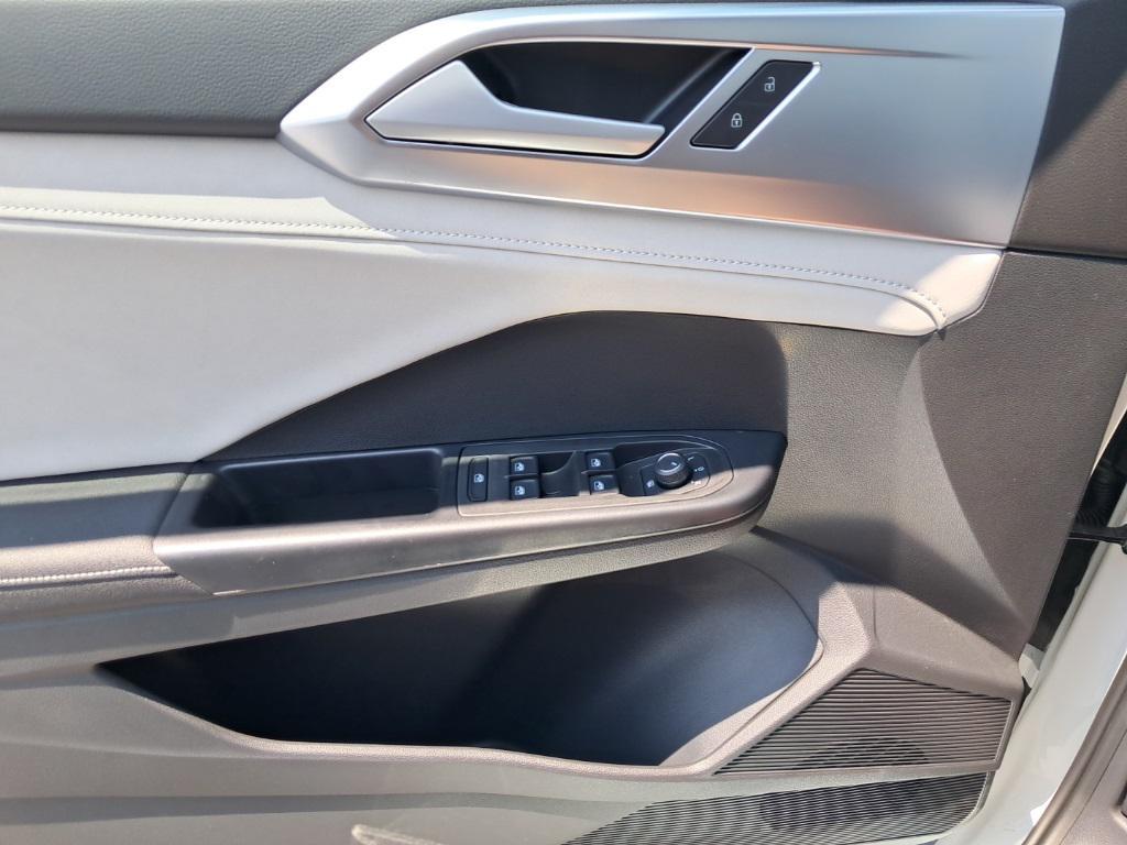 new 2025 Volkswagen Taos car, priced at $31,969