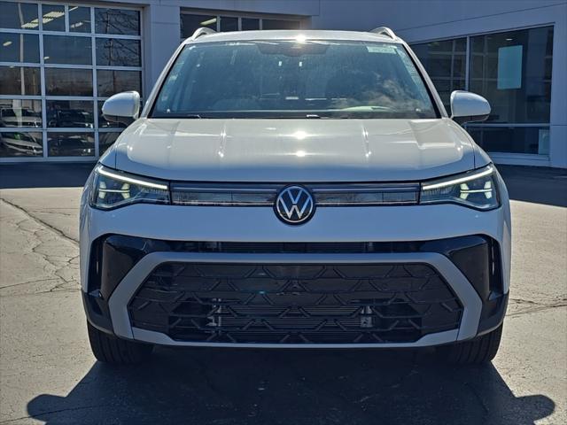 new 2025 Volkswagen Taos car, priced at $34,374