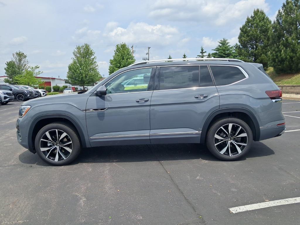 new 2025 Volkswagen Atlas car, priced at $49,827