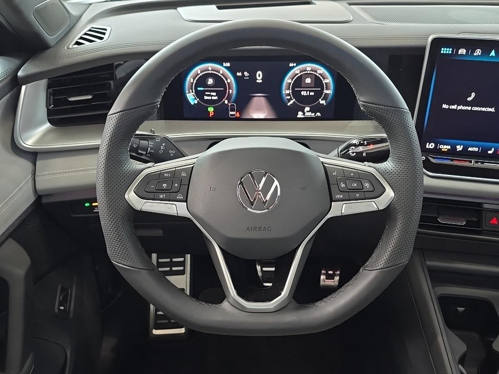 new 2025 Volkswagen Tiguan car, priced at $38,105