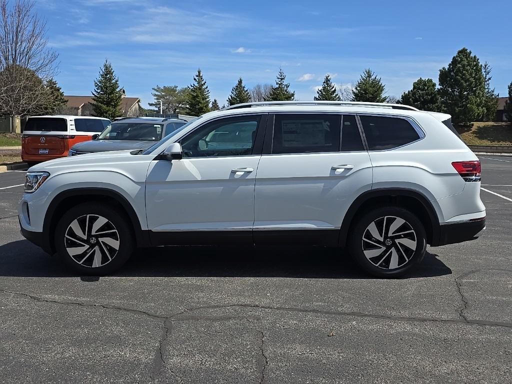 new 2025 Volkswagen Atlas car, priced at $46,238