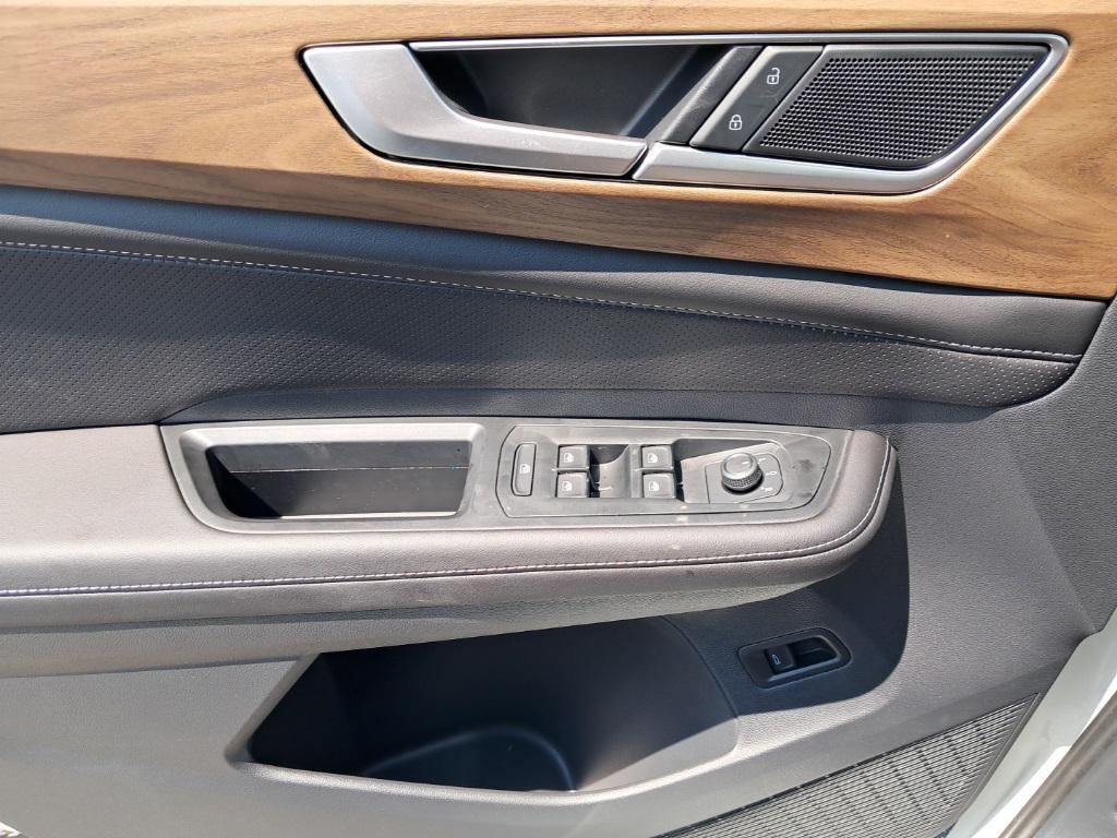 new 2025 Volkswagen Atlas car, priced at $41,604