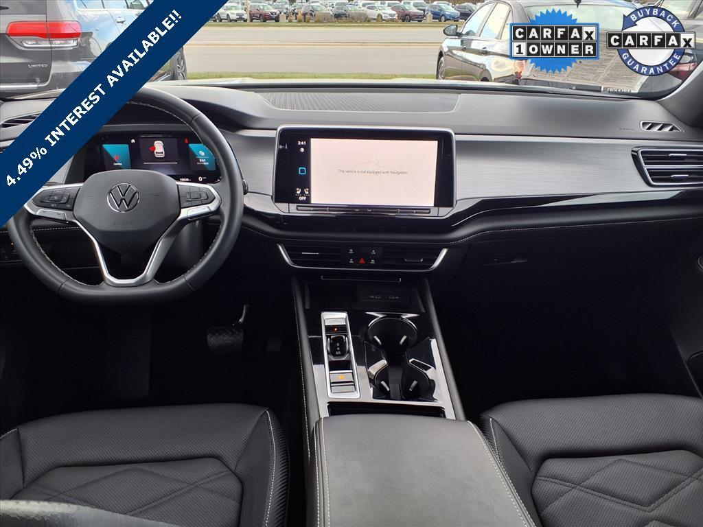 used 2025 Volkswagen Atlas Cross Sport car, priced at $34,999