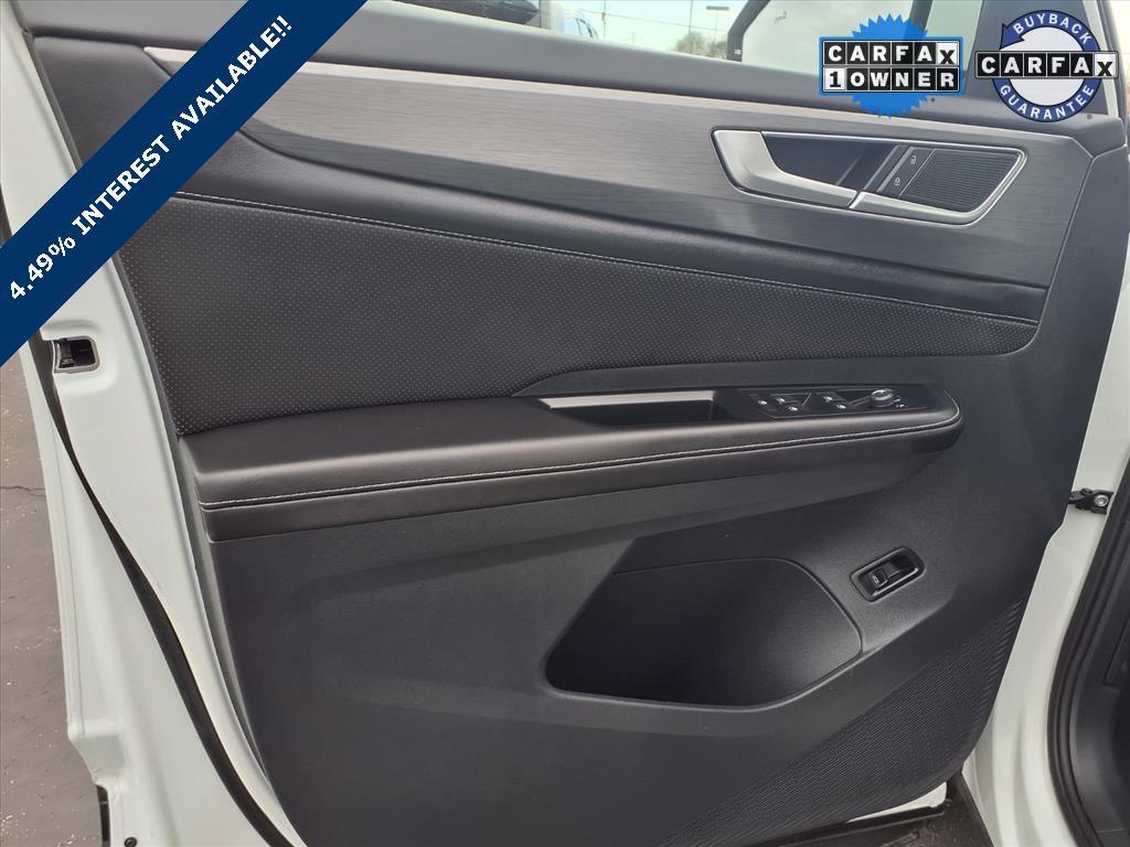 used 2025 Volkswagen Atlas Cross Sport car, priced at $34,999