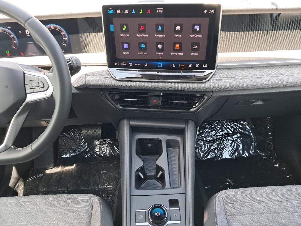 new 2025 Volkswagen Tiguan car, priced at $31,217