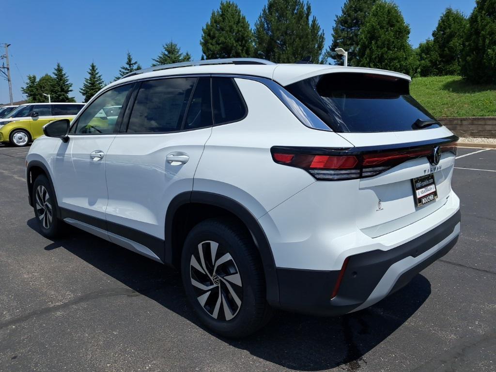 new 2025 Volkswagen Tiguan car, priced at $31,217