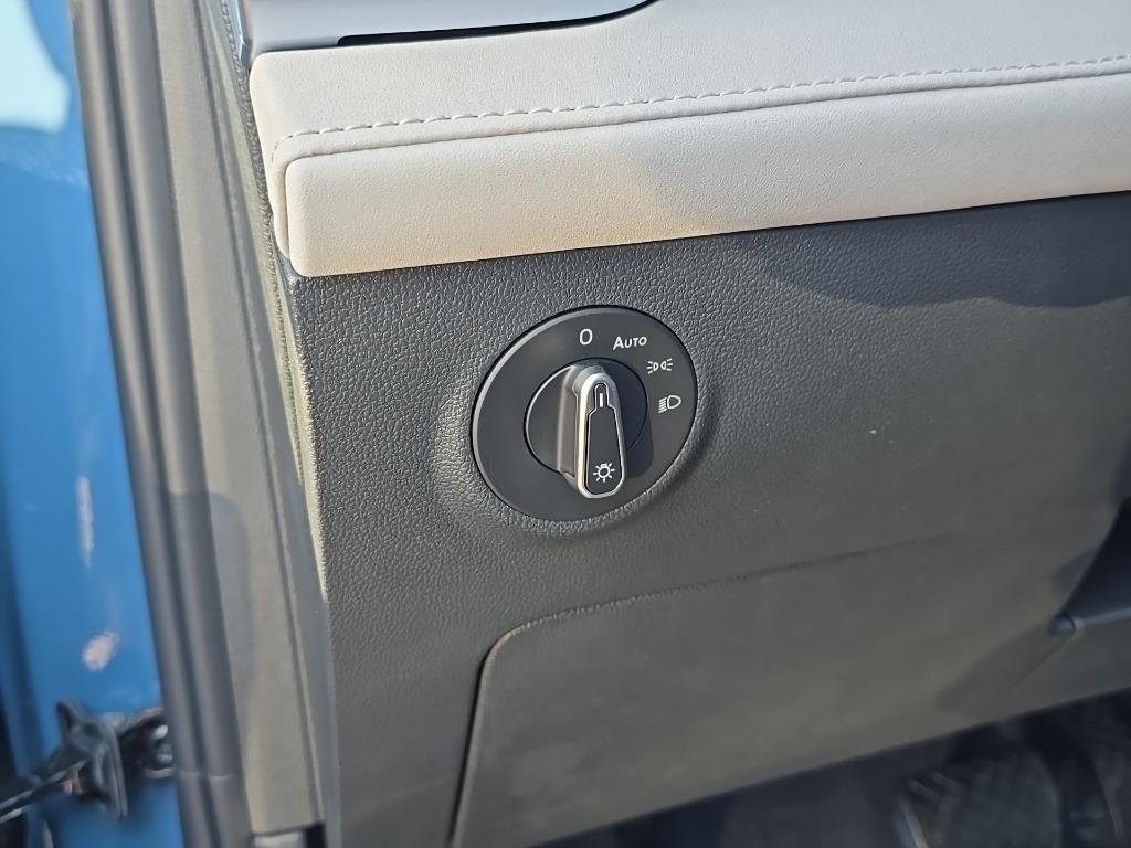 new 2025 Volkswagen Taos car, priced at $31,763