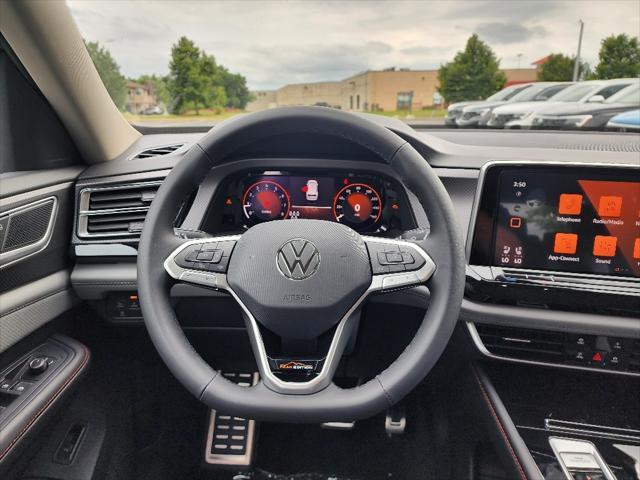 new 2024 Volkswagen Atlas car, priced at $44,378