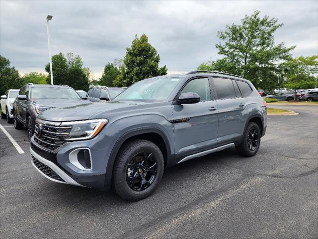 new 2024 Volkswagen Atlas car, priced at $44,378