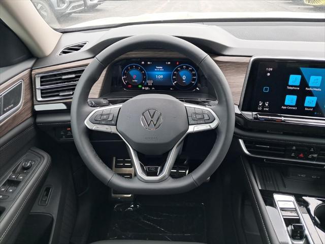 new 2025 Volkswagen Atlas car, priced at $53,140