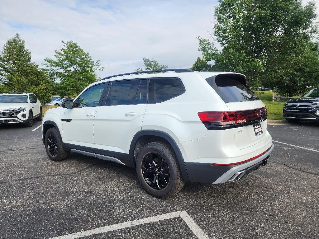 new 2024 Volkswagen Atlas car, priced at $45,716