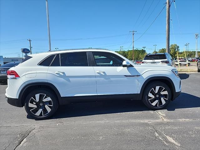 new 2024 Volkswagen Atlas Cross Sport car, priced at $41,392