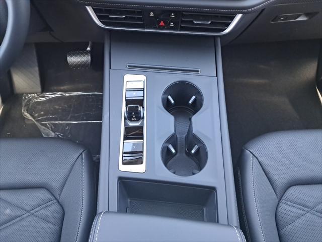 new 2025 Volkswagen Atlas car, priced at $40,006