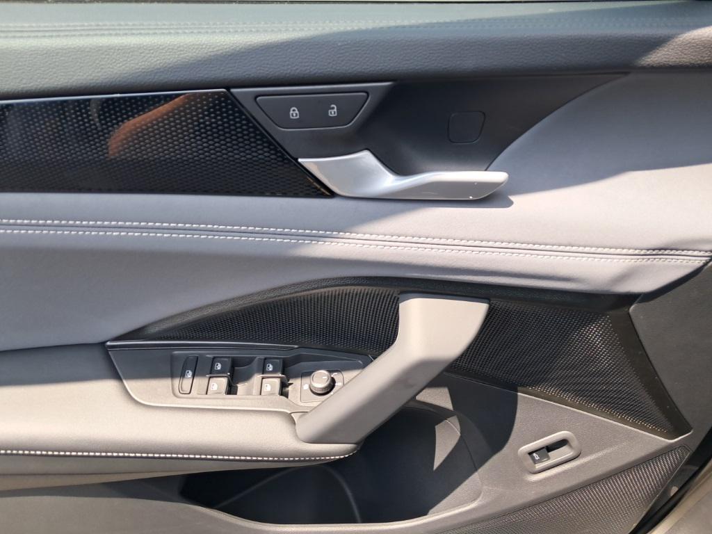 new 2025 Volkswagen Tiguan car, priced at $34,252