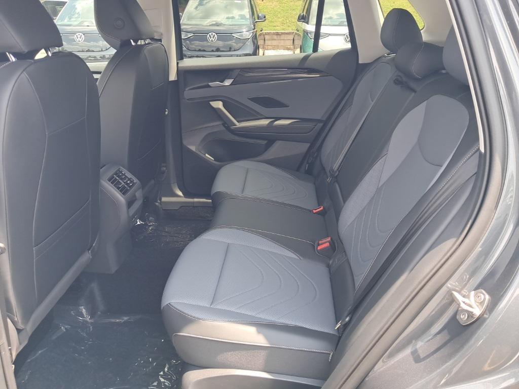 new 2025 Volkswagen Tiguan car, priced at $34,252