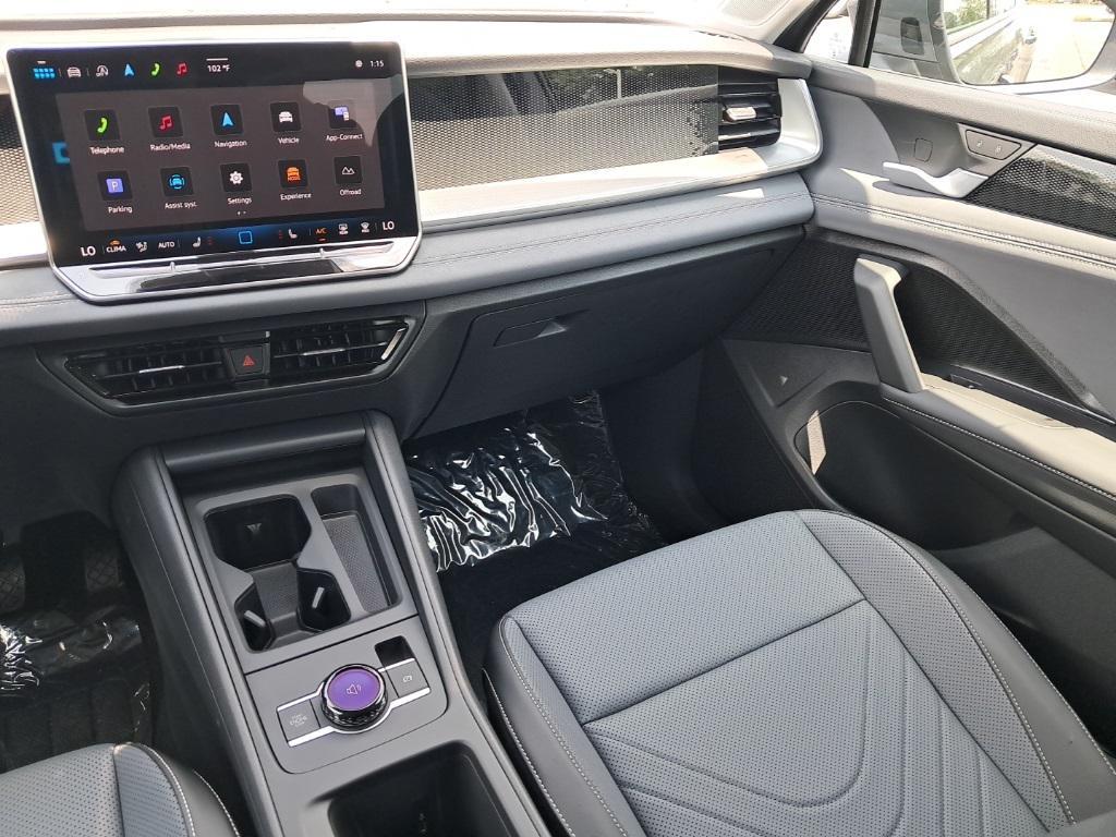 new 2025 Volkswagen Tiguan car, priced at $34,252