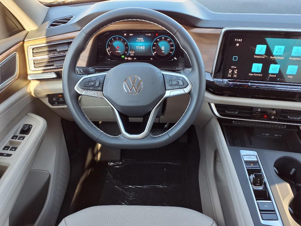 new 2026 Volkswagen Atlas car, priced at $40,745