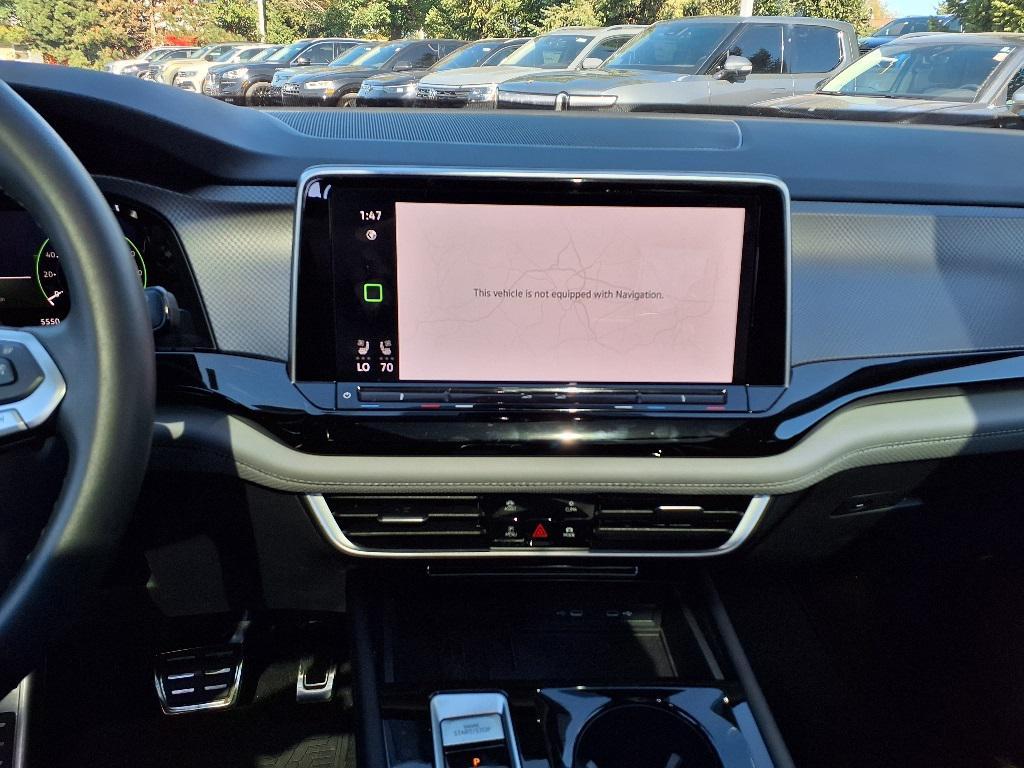 used 2025 Volkswagen Atlas car, priced at $43,490