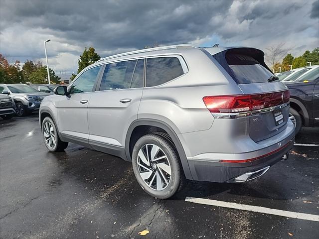 new 2024 Volkswagen Atlas car, priced at $43,436