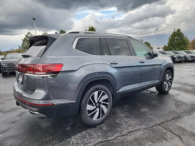 new 2024 Volkswagen Atlas car, priced at $43,436