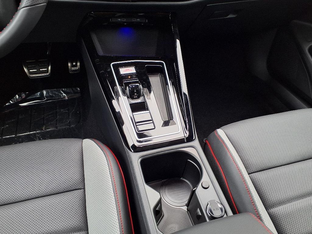 new 2025 Volkswagen Golf GTI car, priced at $41,784