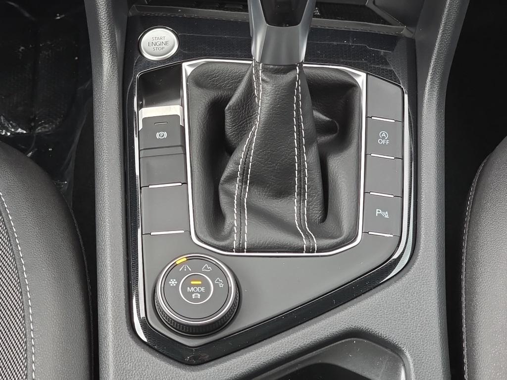 new 2025 Volkswagen Taos car, priced at $32,036