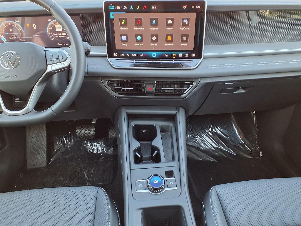 new 2025 Volkswagen Tiguan car, priced at $34,306