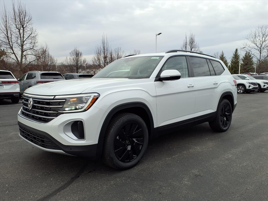 new 2026 Volkswagen Atlas car, priced at $44,427