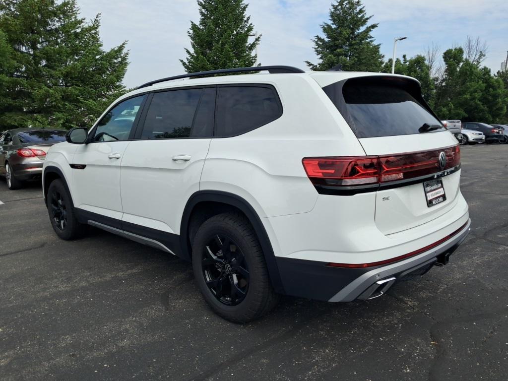 new 2025 Volkswagen Atlas car, priced at $43,154