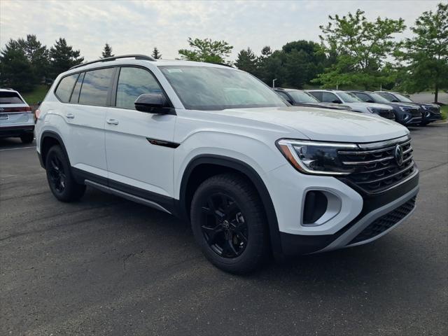 new 2025 Volkswagen Atlas car, priced at $46,404