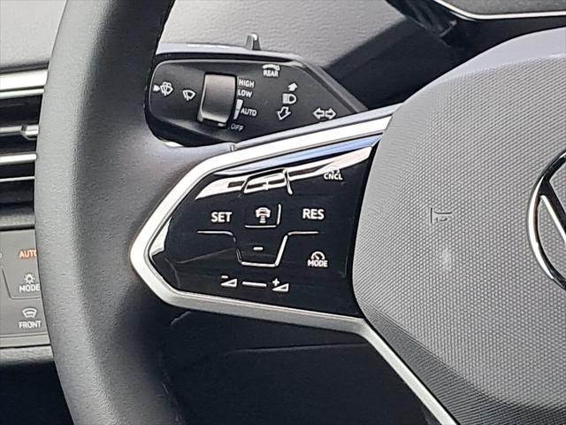 new 2025 Volkswagen ID.4 car, priced at $49,028