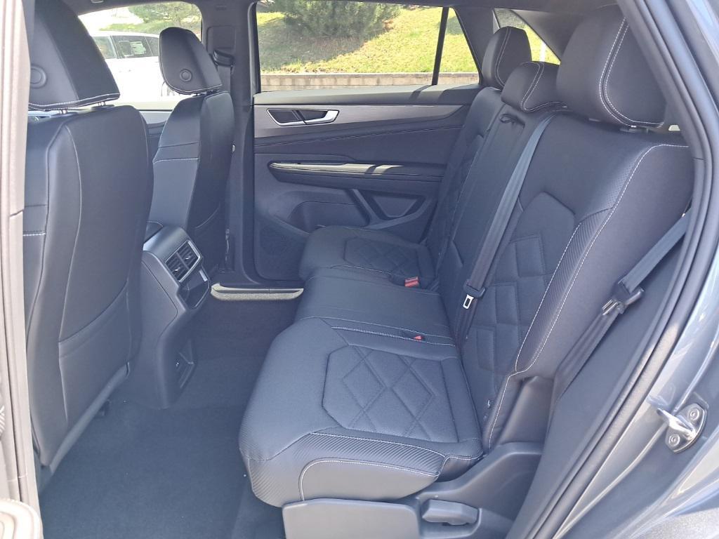 new 2025 Volkswagen Atlas Cross Sport car, priced at $37,634