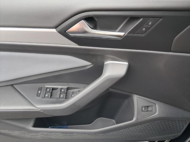 new 2025 Volkswagen Jetta car, priced at $27,546