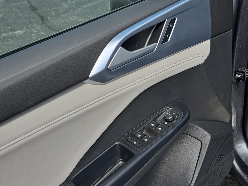 new 2025 Volkswagen Taos car, priced at $30,463