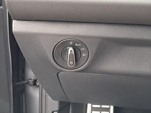 new 2025 Volkswagen Jetta car, priced at $25,024