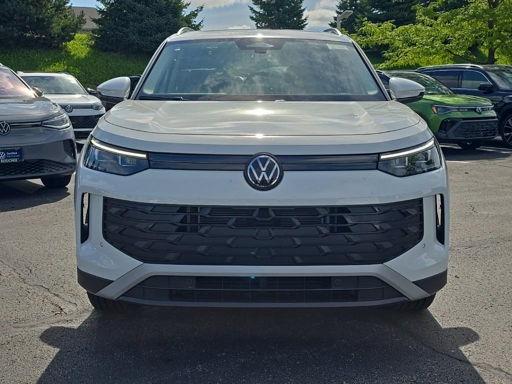 new 2025 Volkswagen Tiguan car, priced at $34,534