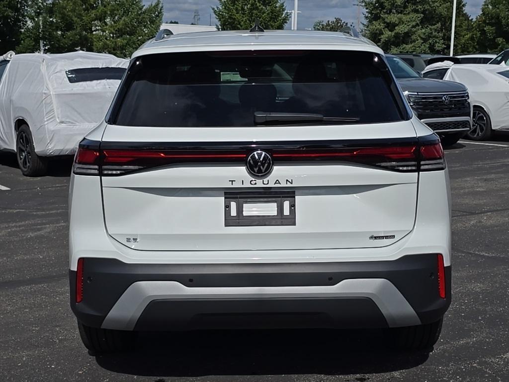 new 2025 Volkswagen Tiguan car, priced at $34,534