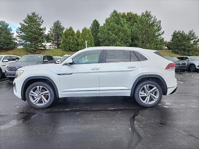 new 2024 Volkswagen Atlas Cross Sport car, priced at $43,808