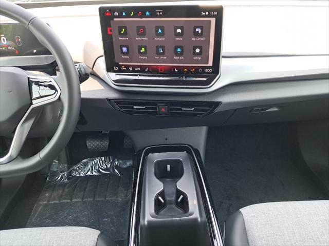 new 2025 Volkswagen ID.4 car, priced at $44,735