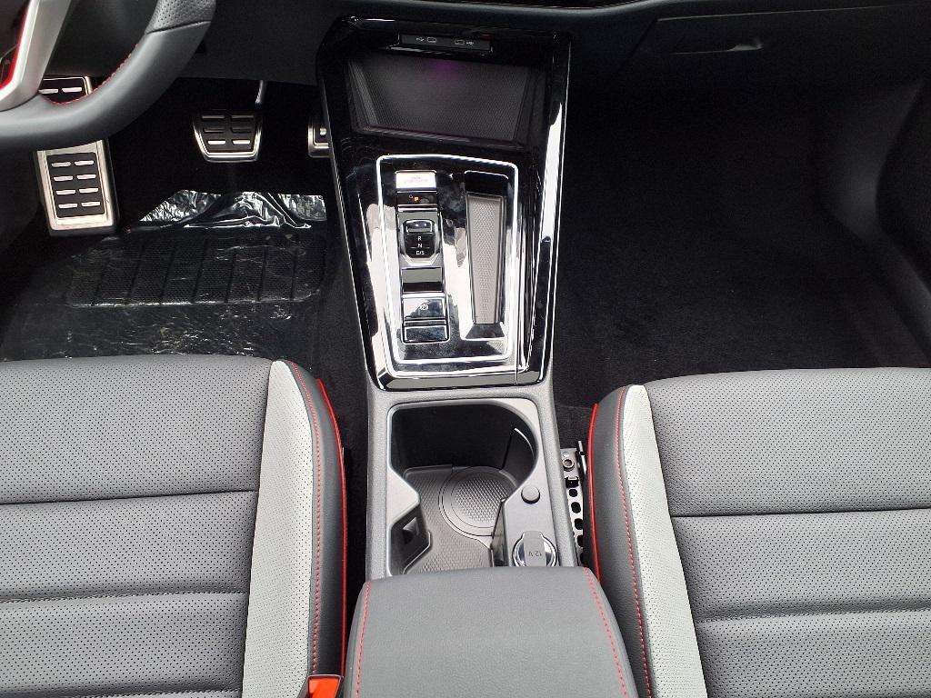 new 2025 Volkswagen Golf GTI car, priced at $41,784