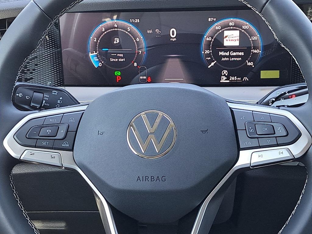 new 2025 Volkswagen Tiguan car, priced at $33,038