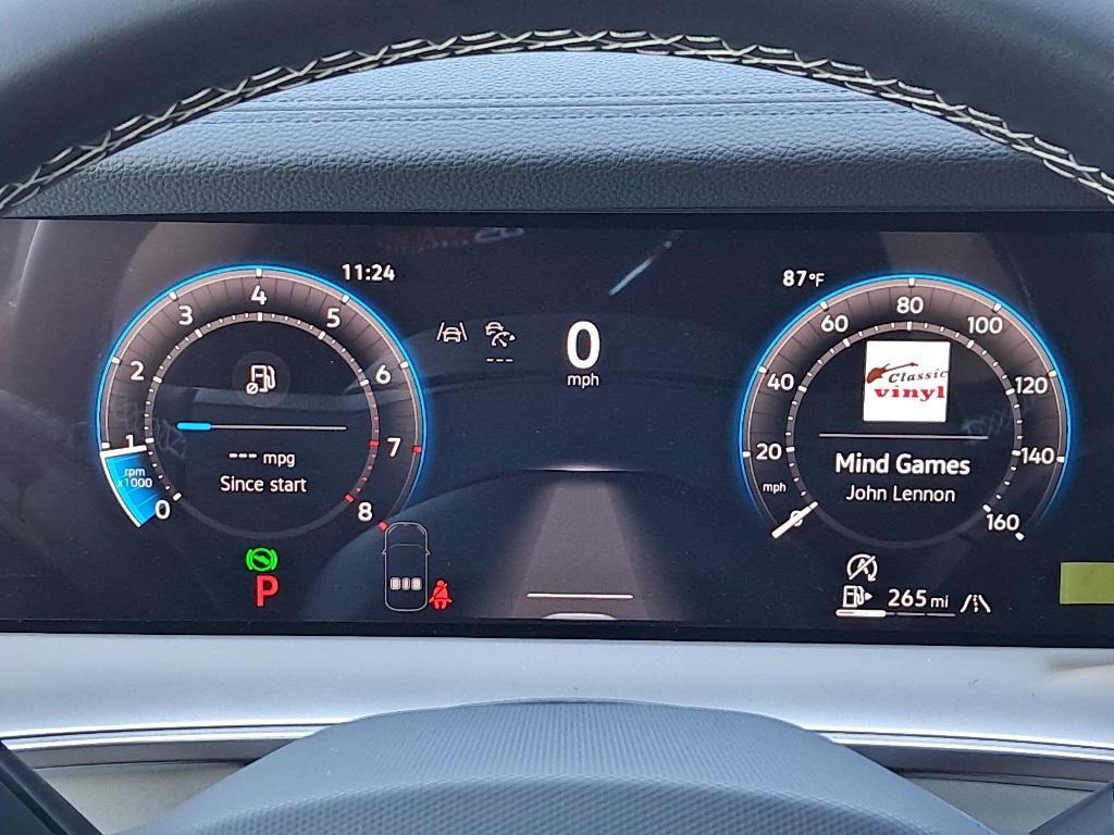 new 2025 Volkswagen Tiguan car, priced at $33,038