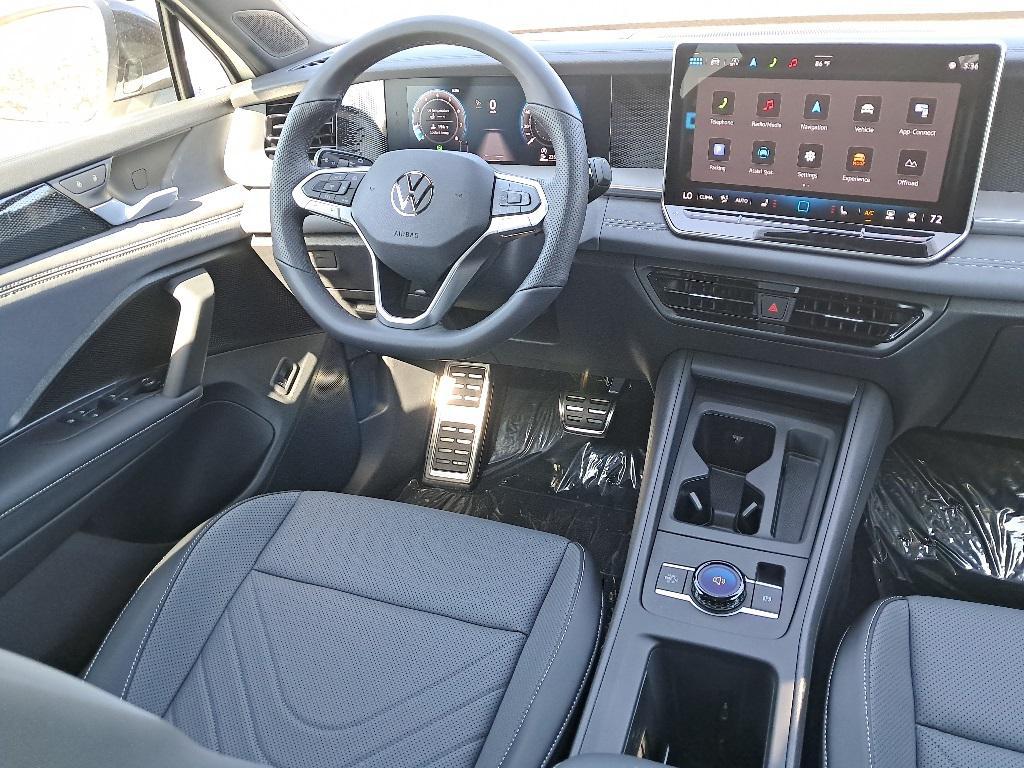 new 2025 Volkswagen Tiguan car, priced at $37,114