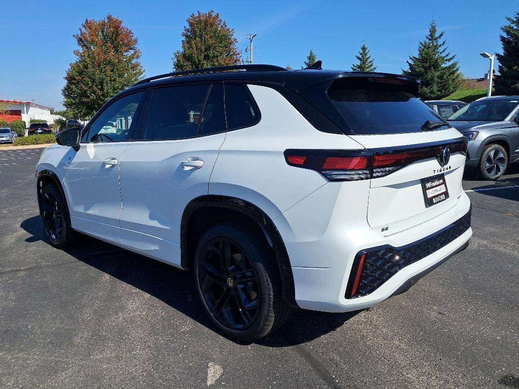 new 2025 Volkswagen Tiguan car, priced at $37,114